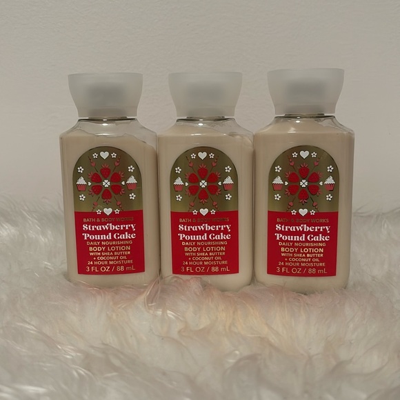 3 Strawberry Pound Cake Travel Lotions from Bath & Body Works 🍓 - Picture 1 of 4